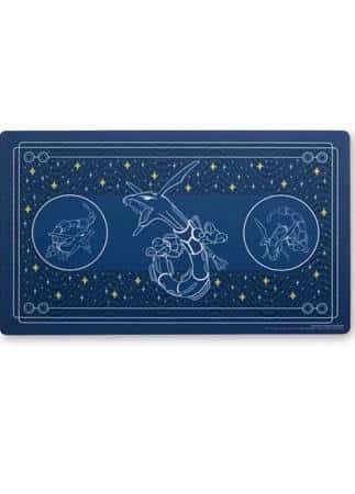 Pokémon Center – Playmat Exclusivo  Rayquaza
